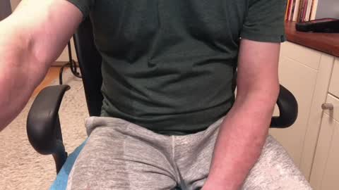 Max online show from April 7, 2026, 3:29 am