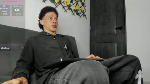 Snapshot of maxxx_bigcock chatting on May 1, 2026, 2:38 am Max online show from May 1, 2026, 2:38 am