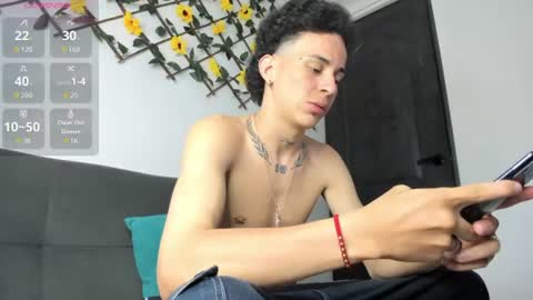 Snapshot of maxxx_bigcock chatting on June 9, 2026, 1:28 am Max online show from June 9, 2026, 1:28 am