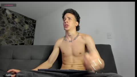Snapshot of maxxx_bigcock chatting on June 14, 2026, 2:09 am Max online show from June 14, 2026, 2:09 am