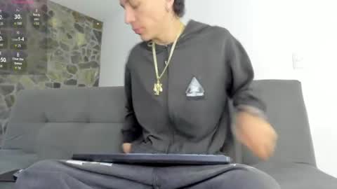 Snapshot of maxxx_bigcock chatting on July 2, 2026, 3:23 am Max online show from July 2, 2026, 3:23 am