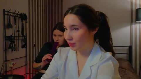 Dani and May online show from March 2, 2025, 5:01 am