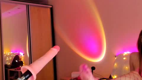 May Flower online show from January 23, 2025, 1:13 pm