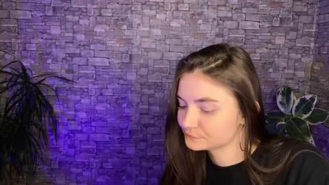 may online show from March 5, 2026, 5:42 pm