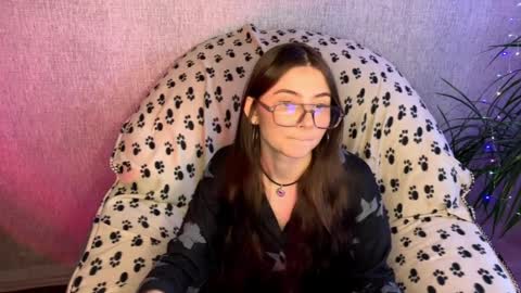 may online show from April 1, 2026, 1:34 pm