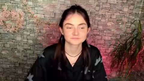 Snapshot of may_rollins chatting on July 14, 2026, 1:50 pm may online show from July 14, 2026, 1:50 pm