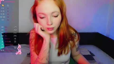 Snapshot of maya_light chatting on February 7, 2025, 1:58 am Maya online show from February 7, 2025, 1:58 am
