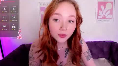Snapshot of maya_light chatting on February 13, 2025, 7:56 am Maya online show from February 13, 2025, 7:56 am