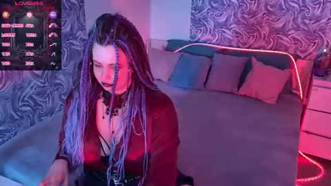 Snapshot of maya_mils chatting on July 20, 2026, 1:09 am Maya Mils online show from July 20, 2026, 1:09 am
