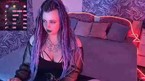 Snapshot of maya_mils chatting on July 22, 2026, 1:08 am Maya Mils online show from July 22, 2026, 1:08 am