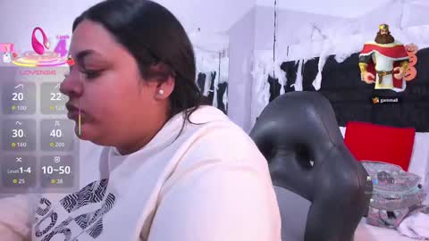 MAY online show from October 21, 2025, 4:46 am