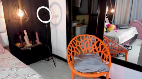 Snapshot of mayarusell01 chatting on January 27, 2025, 5:48 pm Nicolle Ruselle Hello my lovely schedule for great fun from 630 am and end 800 pm Colombian time I wait for you online show from January 27, 2025, 5:48 pm