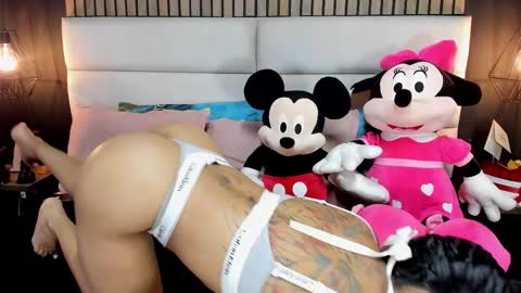 Snapshot of mayarusell01 chatting on February 15, 2025, 9:48 pm Nicolle Ruselle Hello my lovely schedule for great fun from 630 am and end 800 pm Colombian time I wait for you online show from February 15, 2025, 9:48 pm