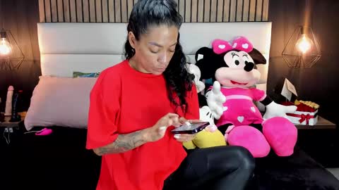 Snapshot of mayarusell01 chatting on February 16, 2025, 1:38 pm Nicolle Ruselle Hello my lovely schedule for great fun from 630 am and end 800 pm Colombian time I wait for you online show from February 16, 2025, 1:38 pm