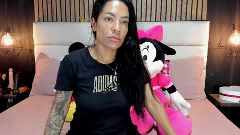 Snapshot of mayarusell01 chatting on February 24, 2025, 10:26 am Nicolle Ruselle Hello my lovely schedule for great fun from 630 am and end 800 pm Colombian time I wait for you online show from February 24, 2025, 10:26 am