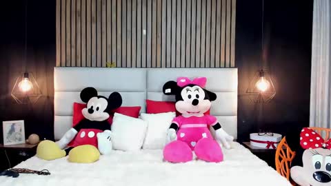 Snapshot of mayarusell01 chatting on March 3, 2025, 2:15 pm Nicolle Ruselle Hello my lovely schedule for great fun from 630 am and end 800 pm Colombian time I wait for you online show from March 3, 2025, 2:15 pm