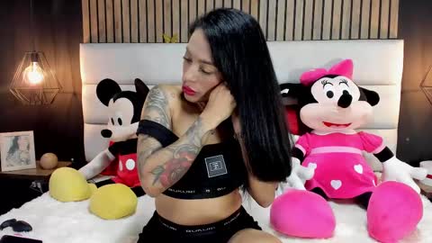 Snapshot of mayarusell01 chatting on March 6, 2025, 12:19 pm Nicolle Ruselle Hello my lovely schedule for great fun from 630 am and end 800 pm Colombian time I wait for you online show from March 6, 2025, 12:19 pm
