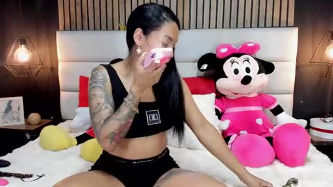 Snapshot of mayarusell01 chatting on March 6, 2025, 9:31 pm Nicolle Ruselle Hello my lovely schedule for great fun from 630 am and end 800 pm Colombian time I wait for you online show from March 6, 2025, 9:31 pm