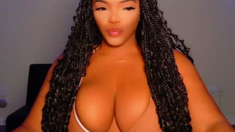 MayBabi online show from July 22, 2026, 10:18 am