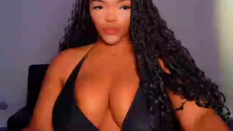 MayBabi online show from July 24, 2026, 12:03 pm