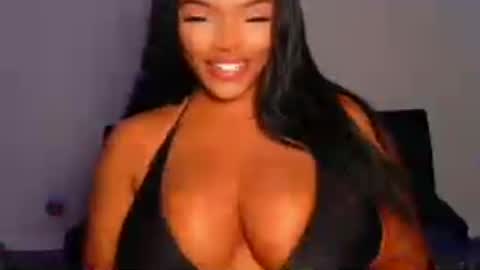 MayBabi online show from July 28, 2026, 7:15 pm