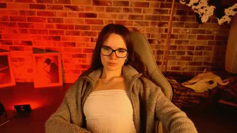 maybloom_ online show from March 2, 2026, 2:24 pm