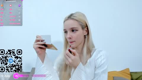 Megan online show from December 29, 2024, 3:33 am