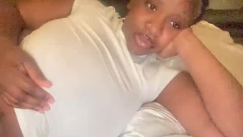 mayluvsu online show from March 22, 2026, 2:48 am