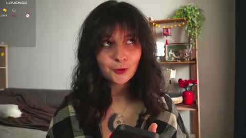 Snapshot of maymary_ chatting on June 25, 2026, 6:18 am Mary . online show from June 25, 2026, 6:18 am