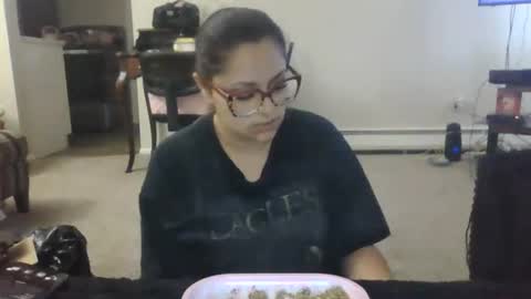 maymay304 online show from June 23, 2026, 8:18 pm