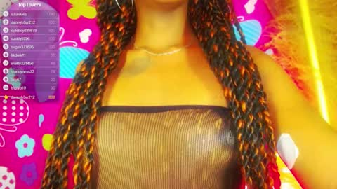 Snapshot of mayo_771804 chatting on December 25, 2024, 7:13 pm Karol black18 online show from December 25, 2024, 7:13 pm