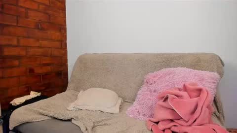 may online show from February 13, 2025, 11:17 am