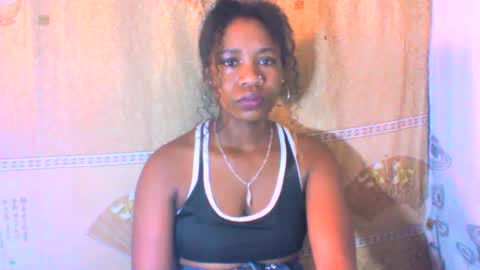 mayrah online show from March 2, 2025, 11:39 am