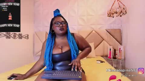 May online show from November 19, 2025, 2:44 am