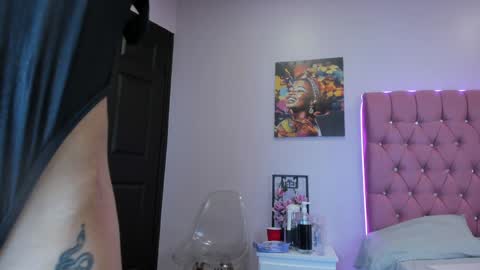 Snapshot of mazeekiin chatting on February 13, 2026, 9:11 pm Maze online show from February 13, 2026, 9:11 pm