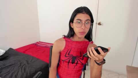 mazikeen_18 online show from February 20, 2026, 1:44 pm
