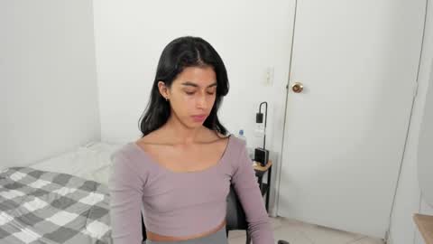 mazikeen_18 online show from April 7, 2026, 1:55 pm