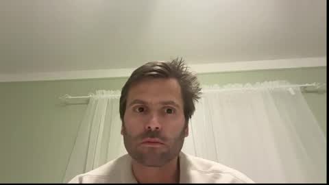 lol online show from April 8, 2026, 1:38 am