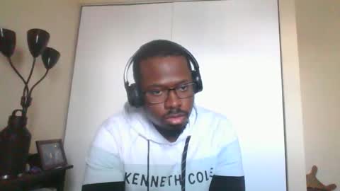 Mark online show from January 9, 2026, 6:42 pm