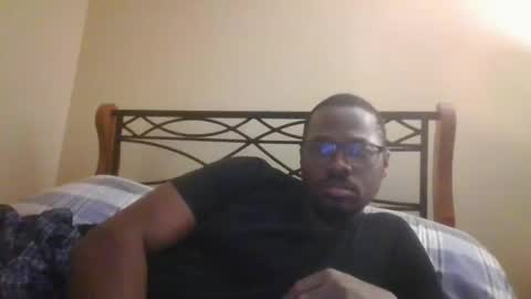 Snapshot of mbsupreme chatting on May 15, 2026, 2:29 am Mark online show from May 15, 2026, 2:29 am