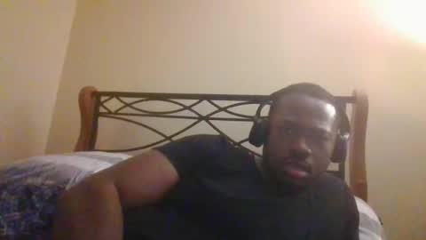 Snapshot of mbsupreme chatting on May 25, 2026, 3:01 am Mark online show from May 25, 2026, 3:01 am