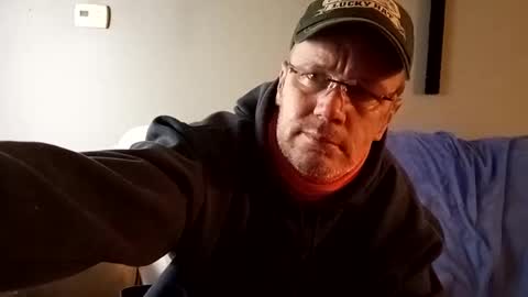 mcfly1973 online show from January 25, 2025, 6:23 am