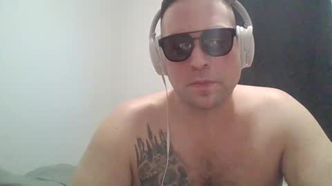 Snapshot of mcfly7777 chatting on February 7, 2026, 3:05 pm McFly online show from February 7, 2026, 3:05 pm