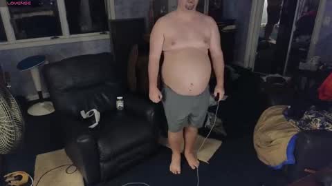 Snapshot of mckhero chatting on December 21, 2024, 12:16 pm Sean online show from December 21, 2024, 12:16 pm