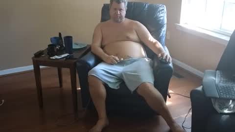 Snapshot of mckhero chatting on September 14, 2025, 5:01 pm Sean online show from September 14, 2025, 5:01 pm