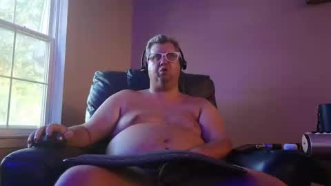 Snapshot of mckhero chatting on September 15, 2025, 10:54 pm Sean online show from September 15, 2025, 10:54 pm