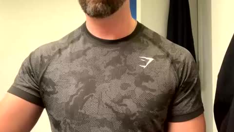 mcr8080 online show from January 1, 2025, 3:35 pm