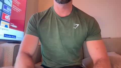 Snapshot of mcr8080 chatting on February 3, 2026, 6:46 pm mcr8080 online show from February 3, 2026, 6:46 pm