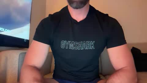 Snapshot of mcr8080 chatting on February 5, 2026, 6:56 pm mcr8080 online show from February 5, 2026, 6:56 pm