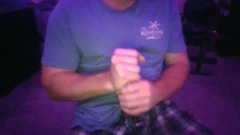 Snapshot of md3211 chatting on October 13, 2025, 5:51 am md3211 online show from October 13, 2025, 5:51 am